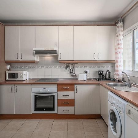 Fantastic Beachfront Apartment Estepona Extérieur photo